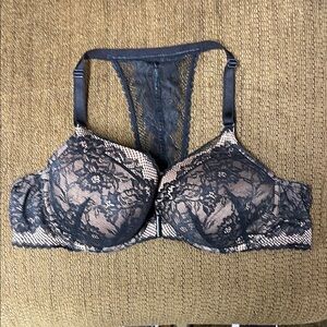 Torrid Curve Black Fleur Lace Lightly Lined T-Shirt Bra 42B